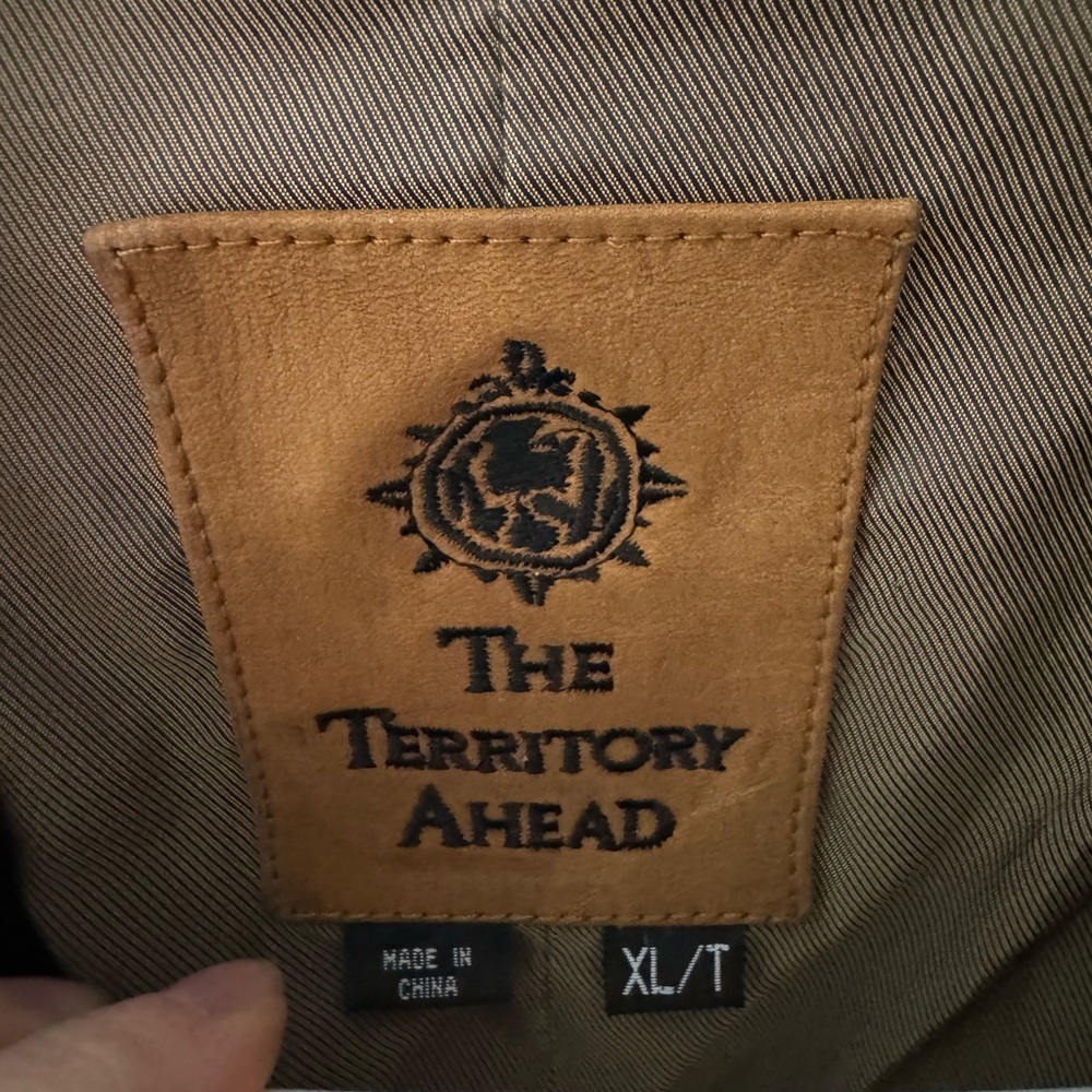 Real leather Size XL button up jacket, vintage, never worn, smoke free home
